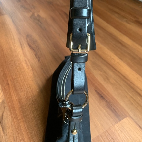 Dooney & Bourke Handbag - Picture 3 of 14